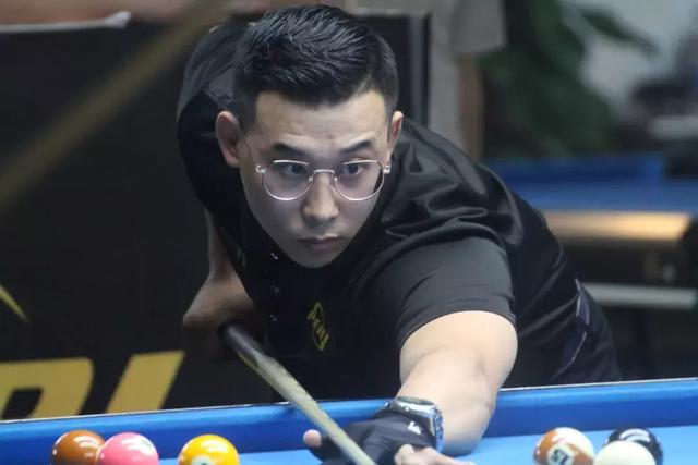 巴萨面对重 巴萨面对重