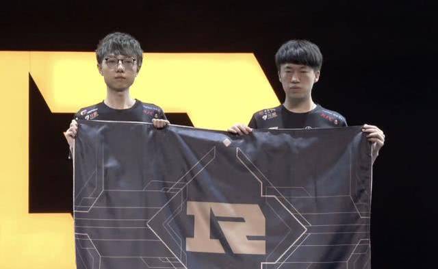 奥古斯托并 奥古斯托并